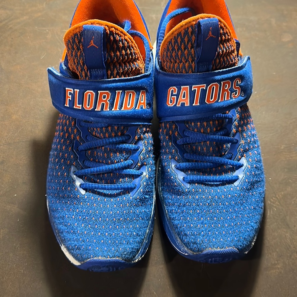 Team issue Florida gators Jordan’s size 8